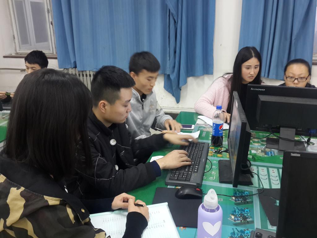 比赛现场