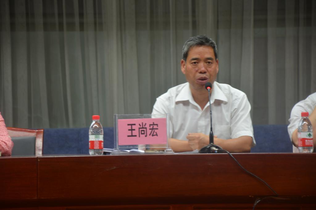 汽车与物流学院学工办主任王尚宏